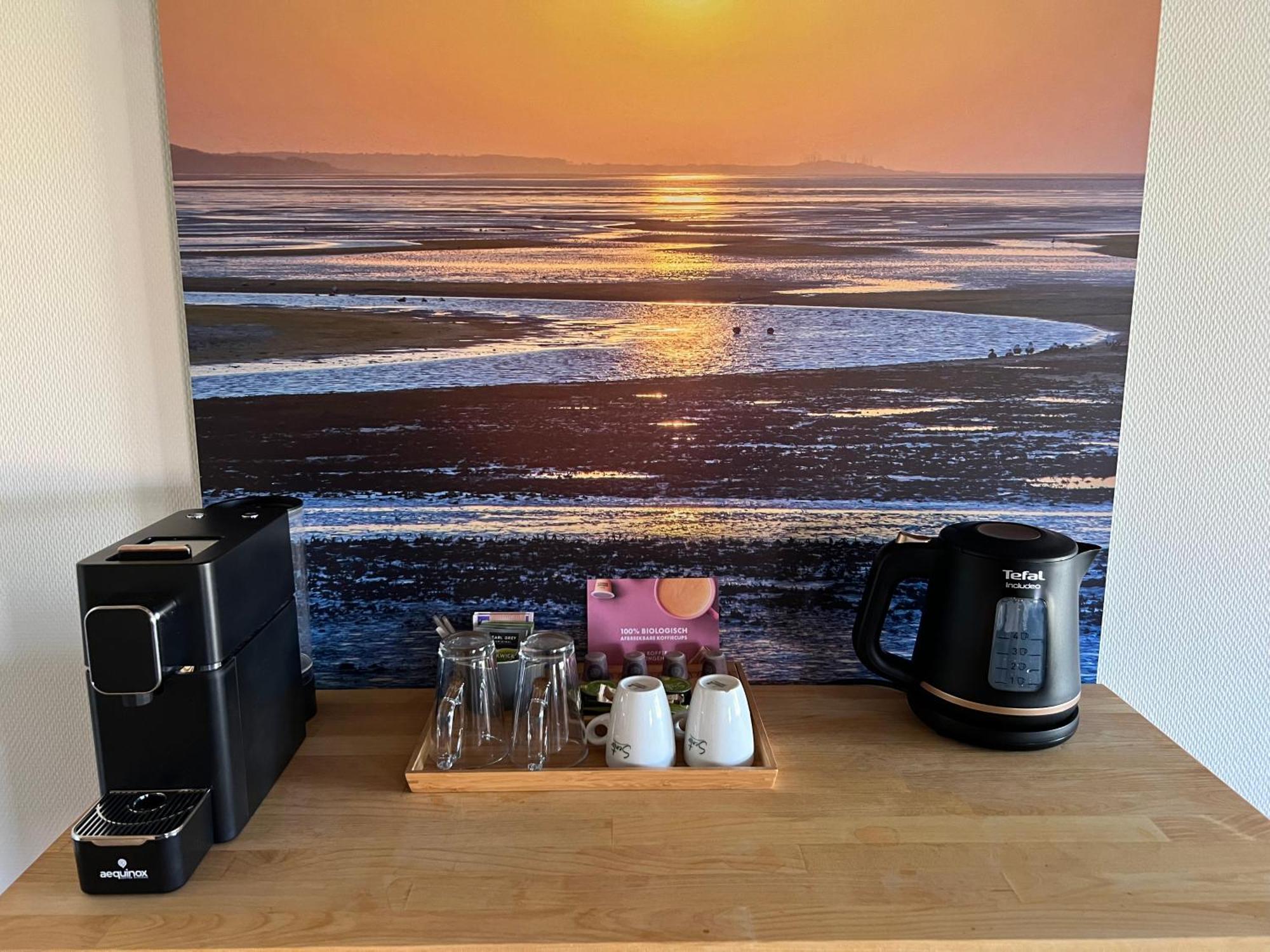 Hotel Posthuys Vlieland Bagian luar foto